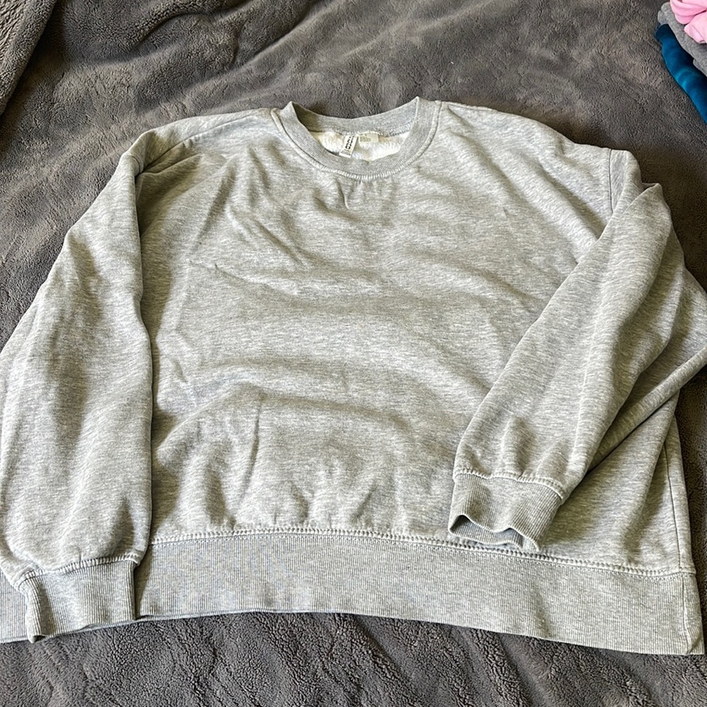 H&M Crewneck